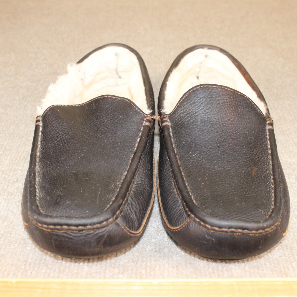 UGG Ascot Leather Slippers Mens 8 Dark Brown Chocolate Moccasin Loafers 5379